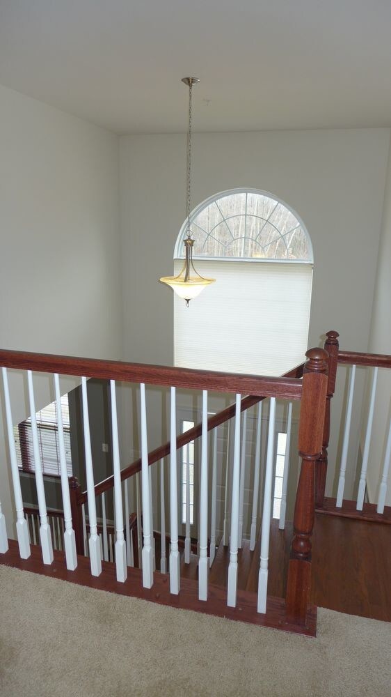 Foto del edificio - 8007 Bush Hill Ct