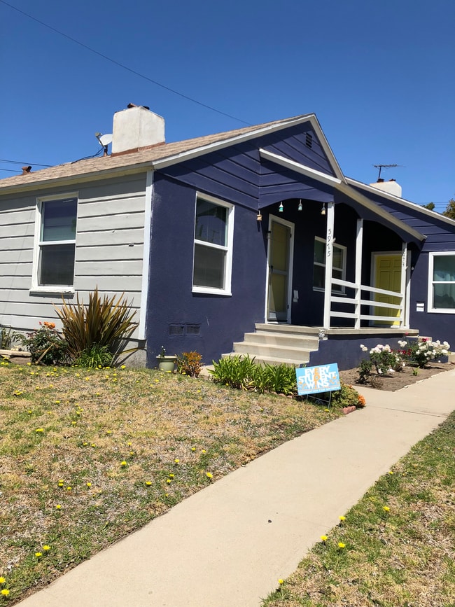 Building Photo - 5975 W 86th Pl