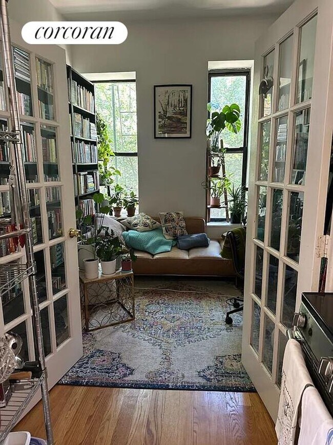 Foto del edificio - 230 W 123rd St