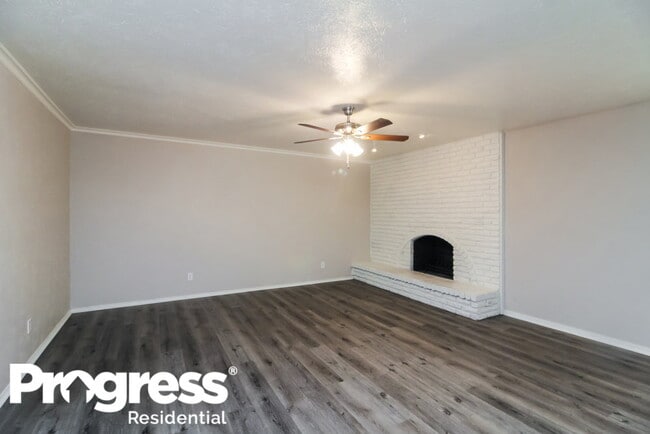 Building Photo - 6402 Gate Ridge Cir