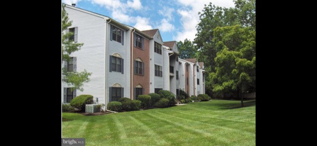Exterior View - 47 Feiler Ct