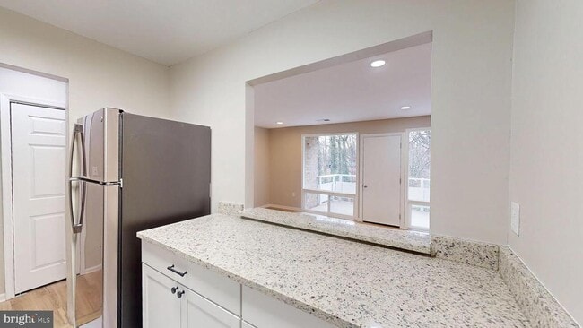 Foto del edificio - 564 Wilson Bridge Dr