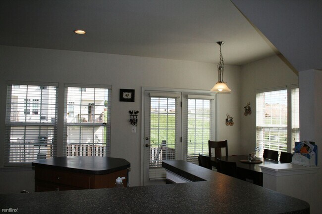 Building Photo - 4 br, 2.5 bath House - 2775 Aldersgate Way