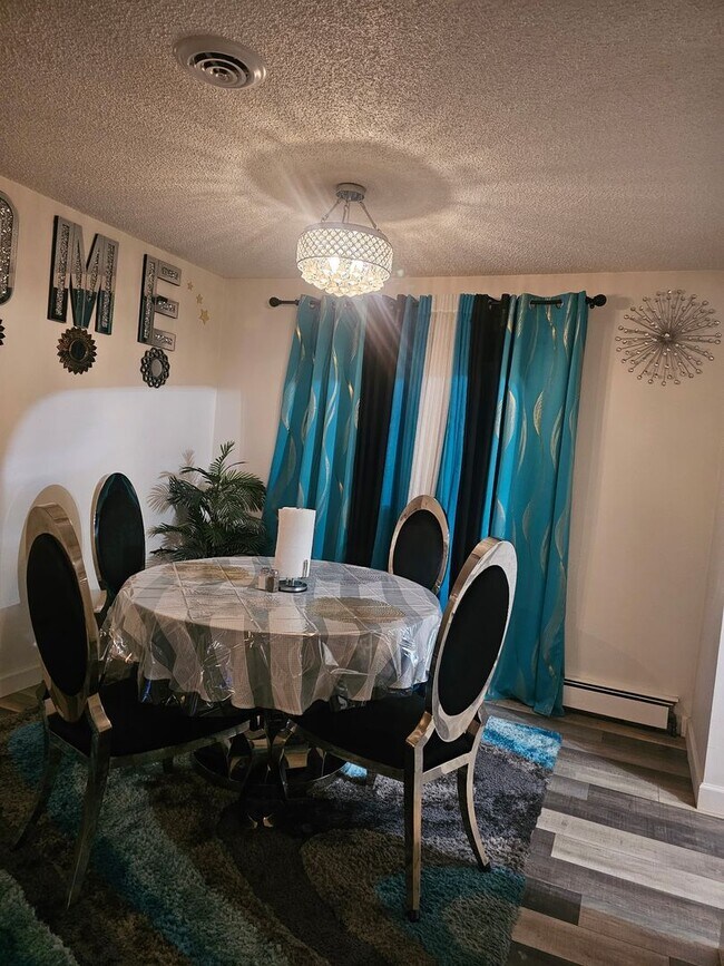 Foto del edificio - 1207 2nd St SW