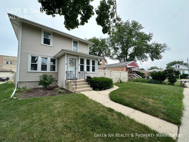 Building Photo - Gorgeous, Rehabbed, Tri-Level, Home For Re...