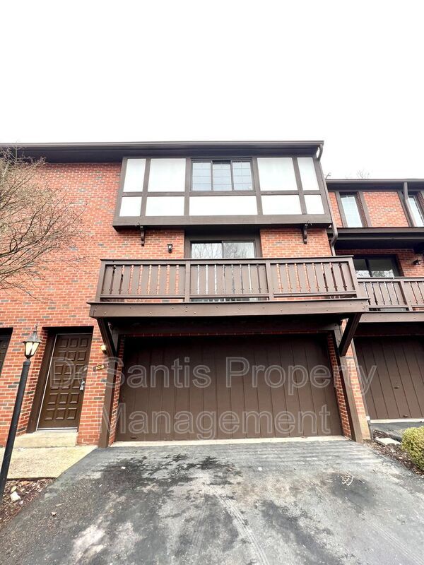 Foto del edificio - 103 Little Glen Dr