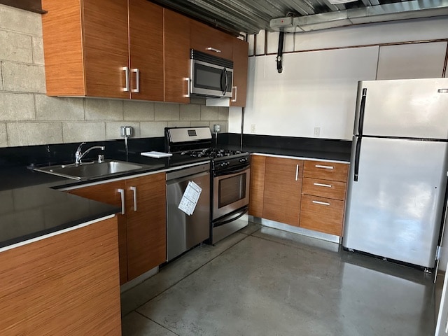 Building Photo - 1330 Factory Pl