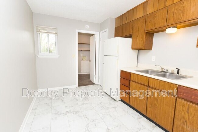 Foto del edificio - 124 Fawn Dr