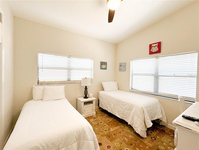 Foto del edificio - 5327 S Lockwood Ridge Rd