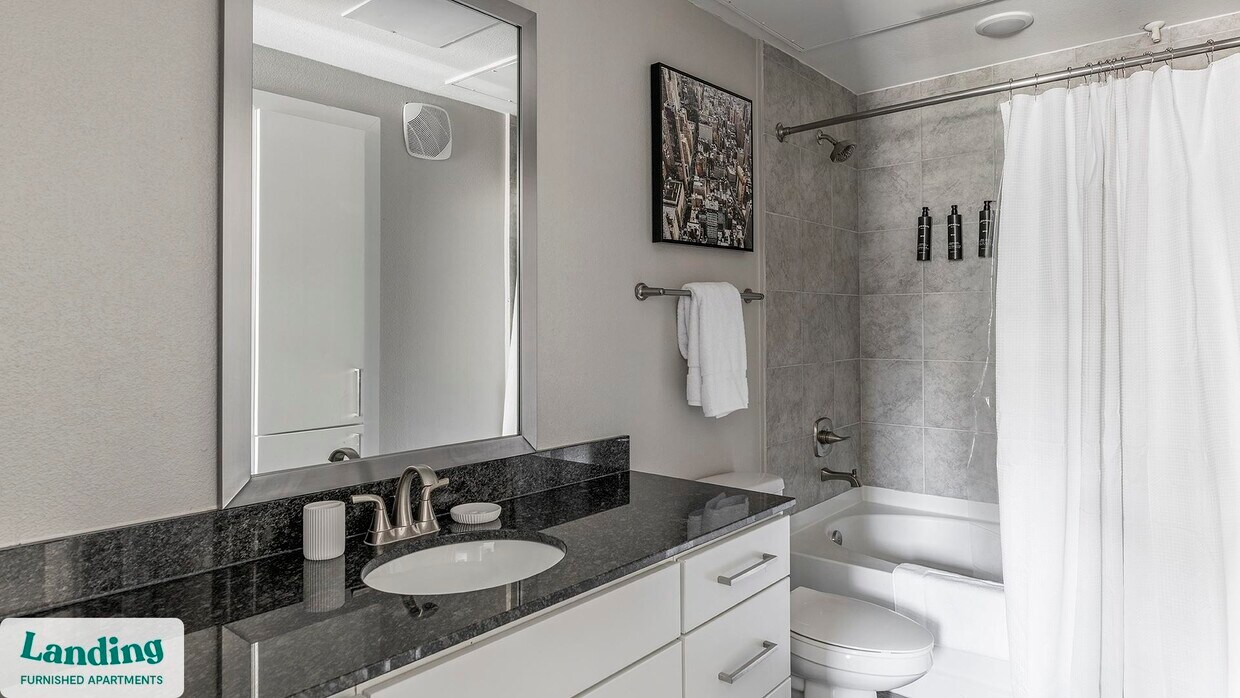 Foto principal - 729 Junction Dr