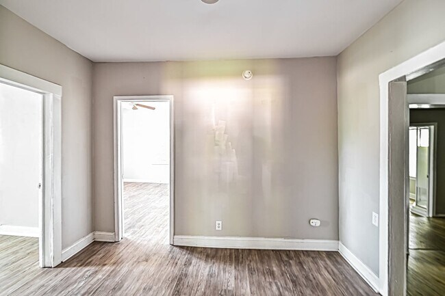 Foto del edificio - 5224 Ridgeway St