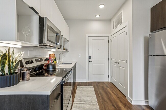 Foto del edificio - The Chartwell at Marathon Village