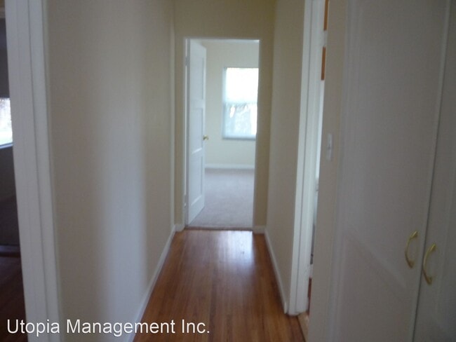 Building Photo - 3 br, 1 bath House - 647 59th Street