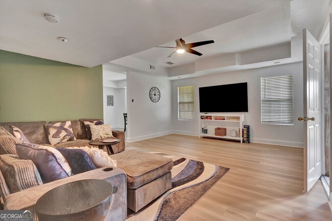 Building Photo - 311 Hambrick Park