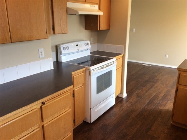 Building Photo - 940 Meadowlark Place