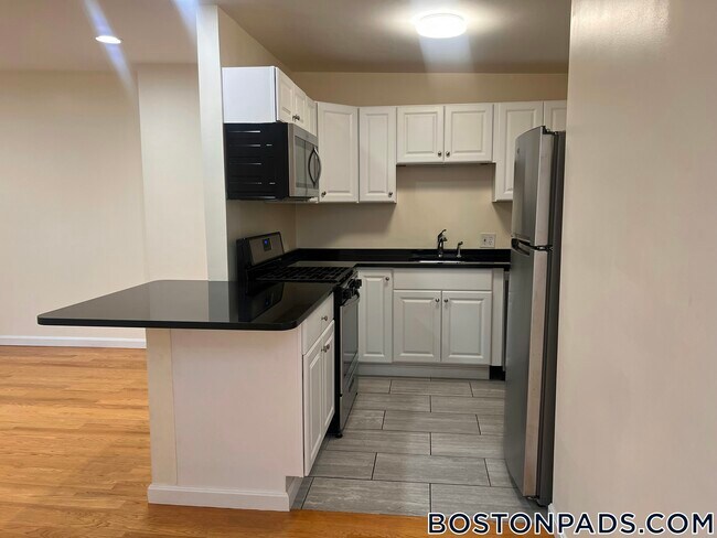 Foto del edificio - 57 Dudley St