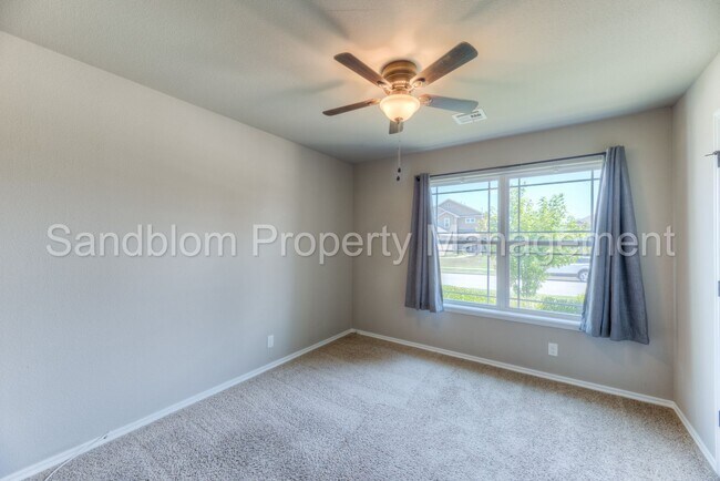 Foto del edificio - FOR LEASE | Jenks | 4 Bed, 2.5 Bath | $184...