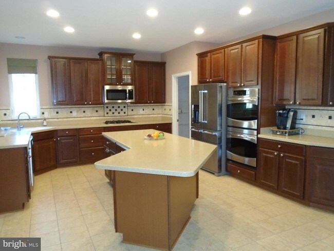 Building Photo - 7531 Talbots Woods Ct