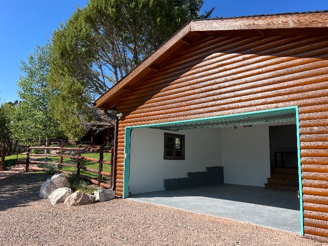 Building Photo - 87 Palo Verde Rd