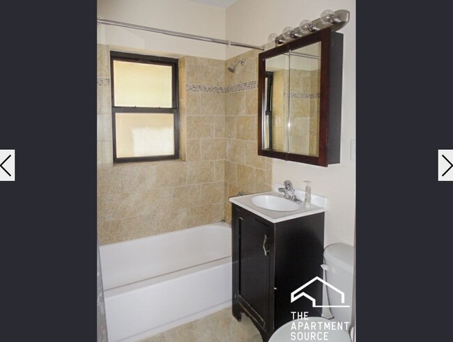 Foto del edificio - 518 W Cornelia Ave