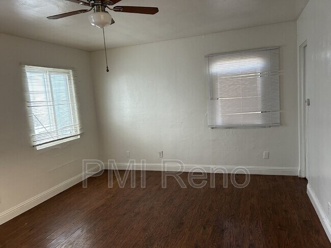 Building Photo - 1747 1/2 C St