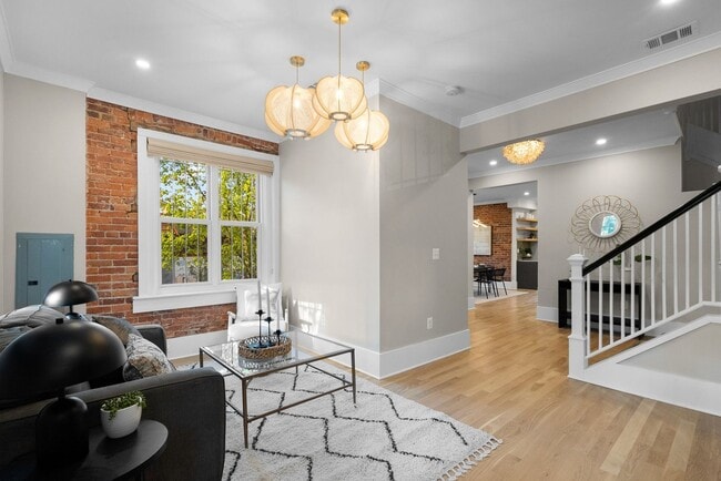 Photo - "COMING SOON" - 7 bedrooms 3.5 Baths - Custom Renovations - Great Location! House