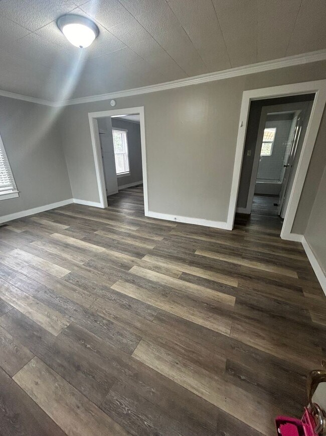 Foto del edificio - 1425 S 16th St