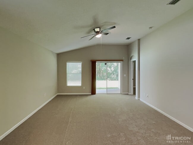 Building Photo - 11083 Campus Heights Ln