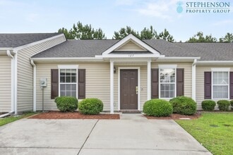 Building Photo - 423 Elders Pond Cir