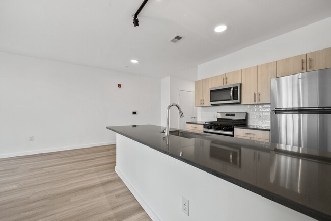 Building Photo - TFG 117-121 Prospect Urban Renewal