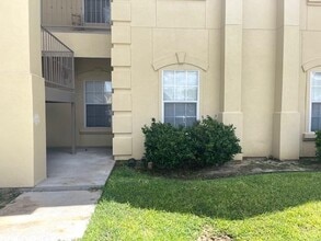 Building Photo - 9804 Cantera Ct
