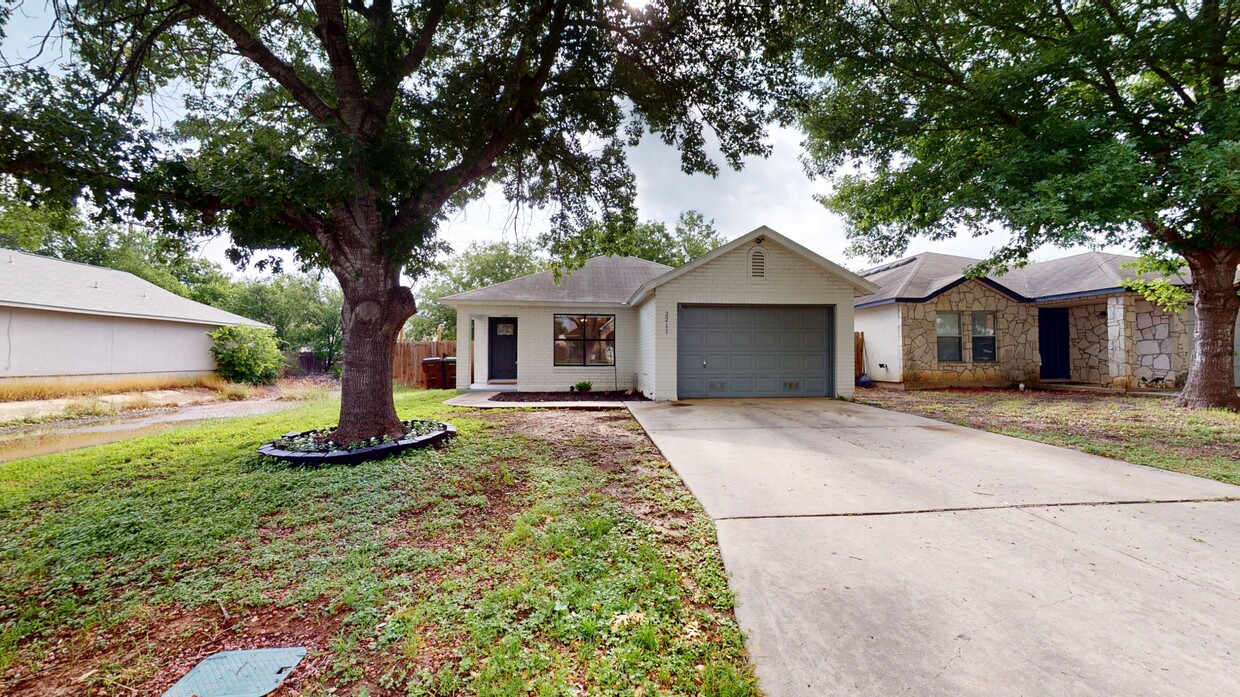 Foto principal - 2211 Muddy Peak Dr