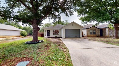 Building Photo - 2211 Muddy Peak Dr