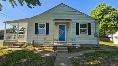 Building Photo - 2804-2806 Raible Ave