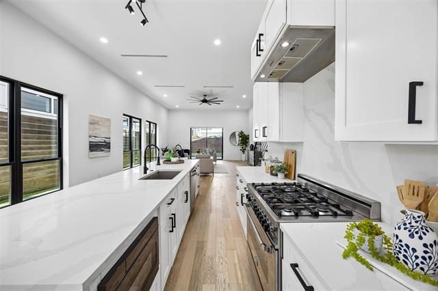 Foto del edificio - 4217 Roseland Ave
