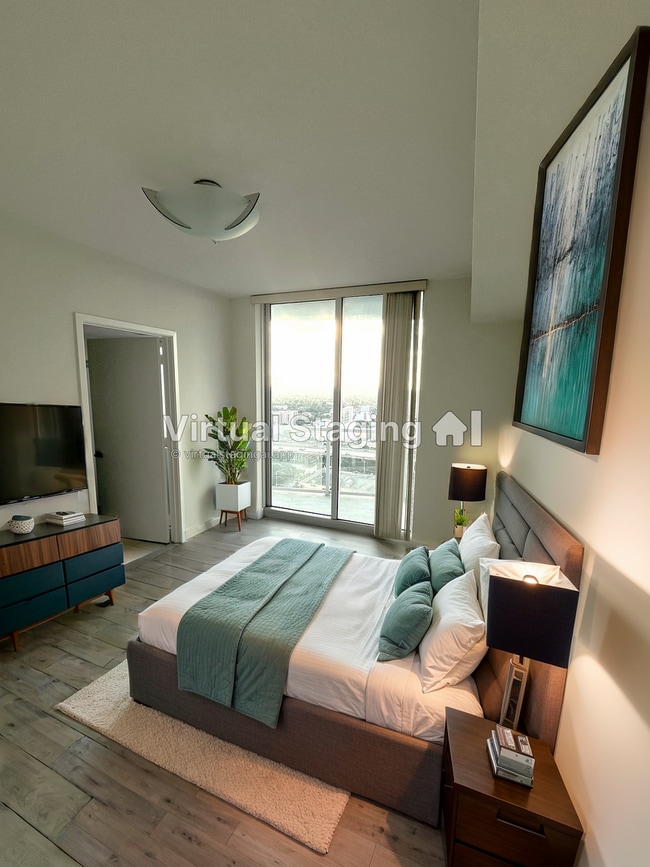 Foto del edificio - 185 SW 7th St