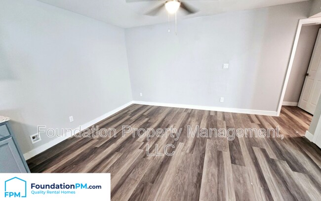 Foto del edificio - 2393 Alcy Manor Ln