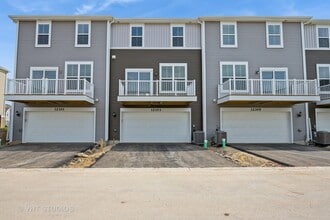 Building Photo - 12303 Tinsley St