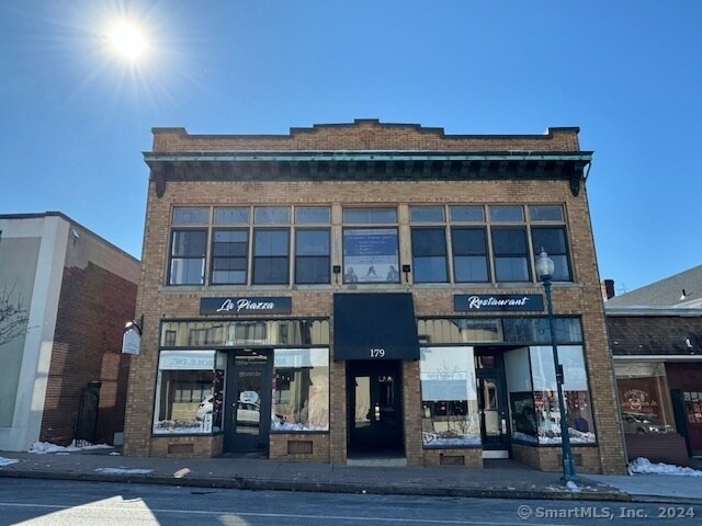 Building Photo - 175 Center St