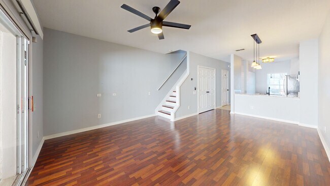 Foto del edificio - Welcome to The Seasons at Mill Cove, where...