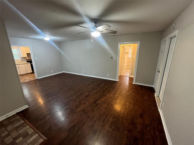 Foto del edificio - 4942 Garland Ave