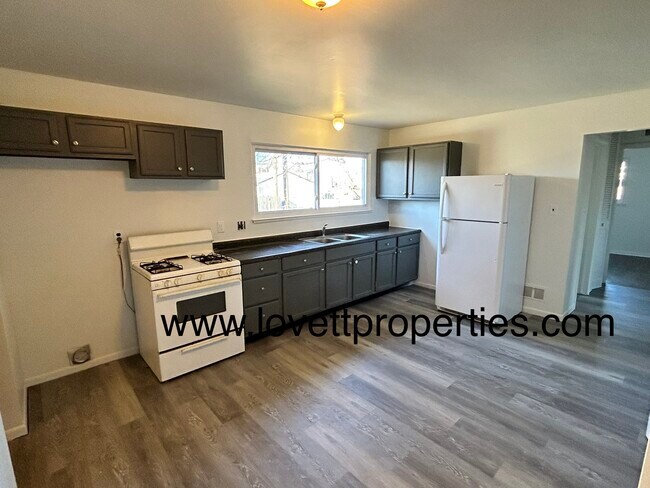 Foto del edificio - 17221 New York St