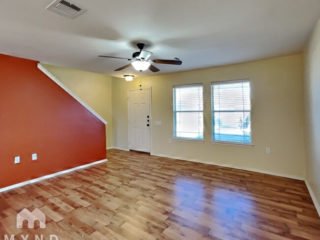 Foto del edificio - 18624 Great Falls Dr