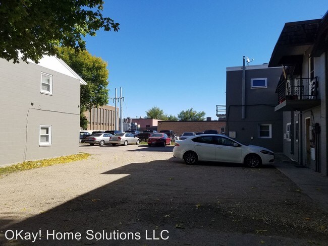 Building Photo - 205 8th St SW