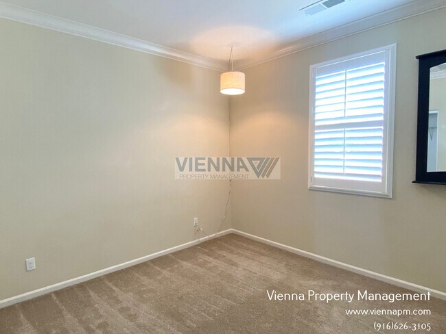 Foto del edificio - 12309 Edyth Lake Way
