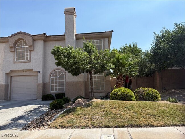 Foto del edificio - 1640 Aspen Meadows Dr