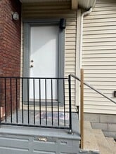 Building Photo - 369 Stambaugh Ave
