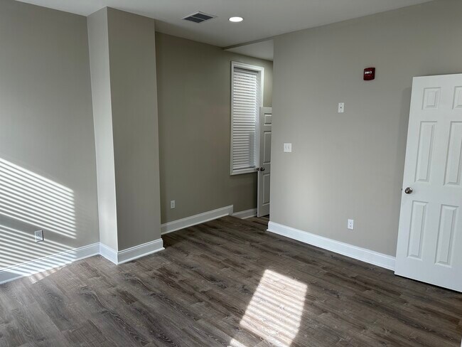 Entrada del dormitorio n.° 1 - 2310 Eutaw Pl