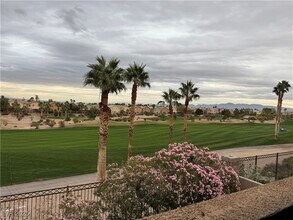 Building Photo - 406 1st on Dr