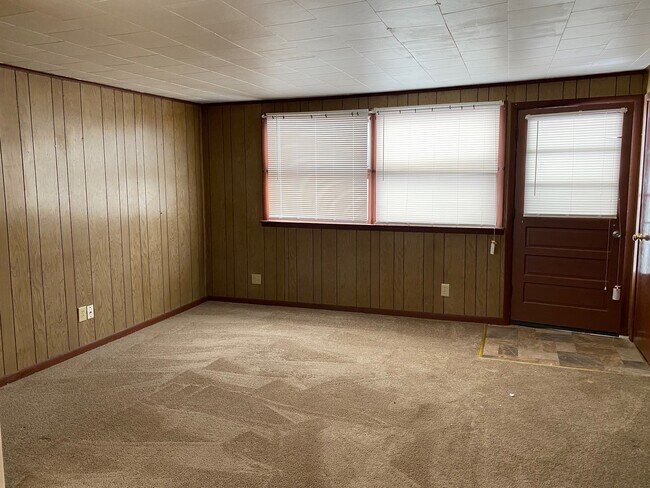 Building Photo - 2468 NY-19